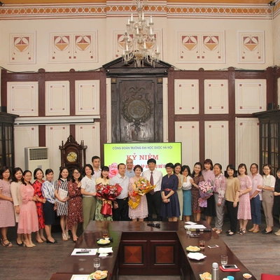 Công đoàn trường Đại học Dược Hà Nội tổ chức Mít tinh kỷ niệm 92 năm ngày Phụ nữ Việt Nam