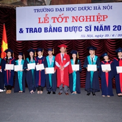 Graduation and B.Sc in Pharmacy Degree Awarding Ceremony in 2013