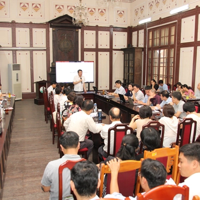 Khai giảng Lớp tập huấn Quản trị đại học cho các viên chức quản lý các đơn vị, và các viên chức trong diện quy hoạch