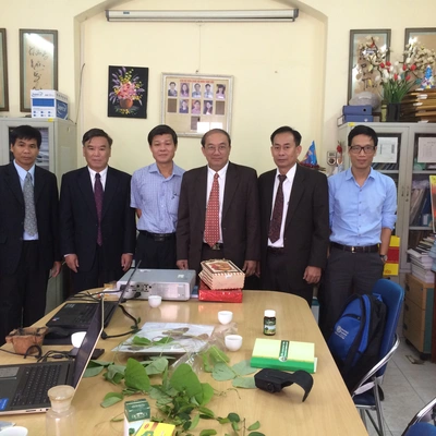 Tiếp đoàn Viện Y dược học cổ truyền, Cộng hòa dân chủ nhân dân Lào