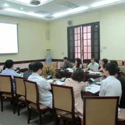 Seminar giữa Tiến sĩ trường Đại học IOWA và giảng viên Trường Đại học Dược Hà Nội ngày 3/4/2014
