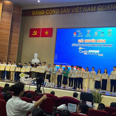 Sinh viên Trường Đại học Dược Hà Nội đạt Giải thưởng Euréka lần thứ 27